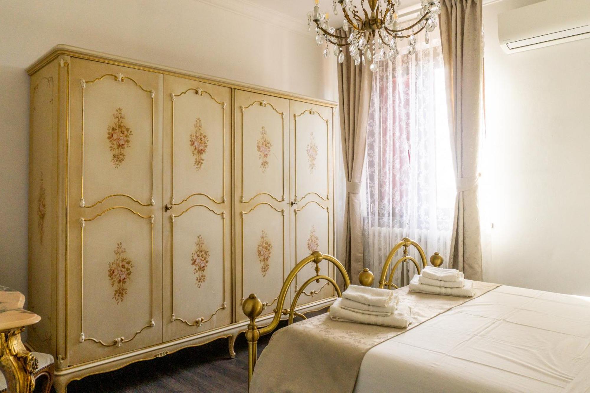 Villa Nerone B&B Lorenzana Екстериор снимка