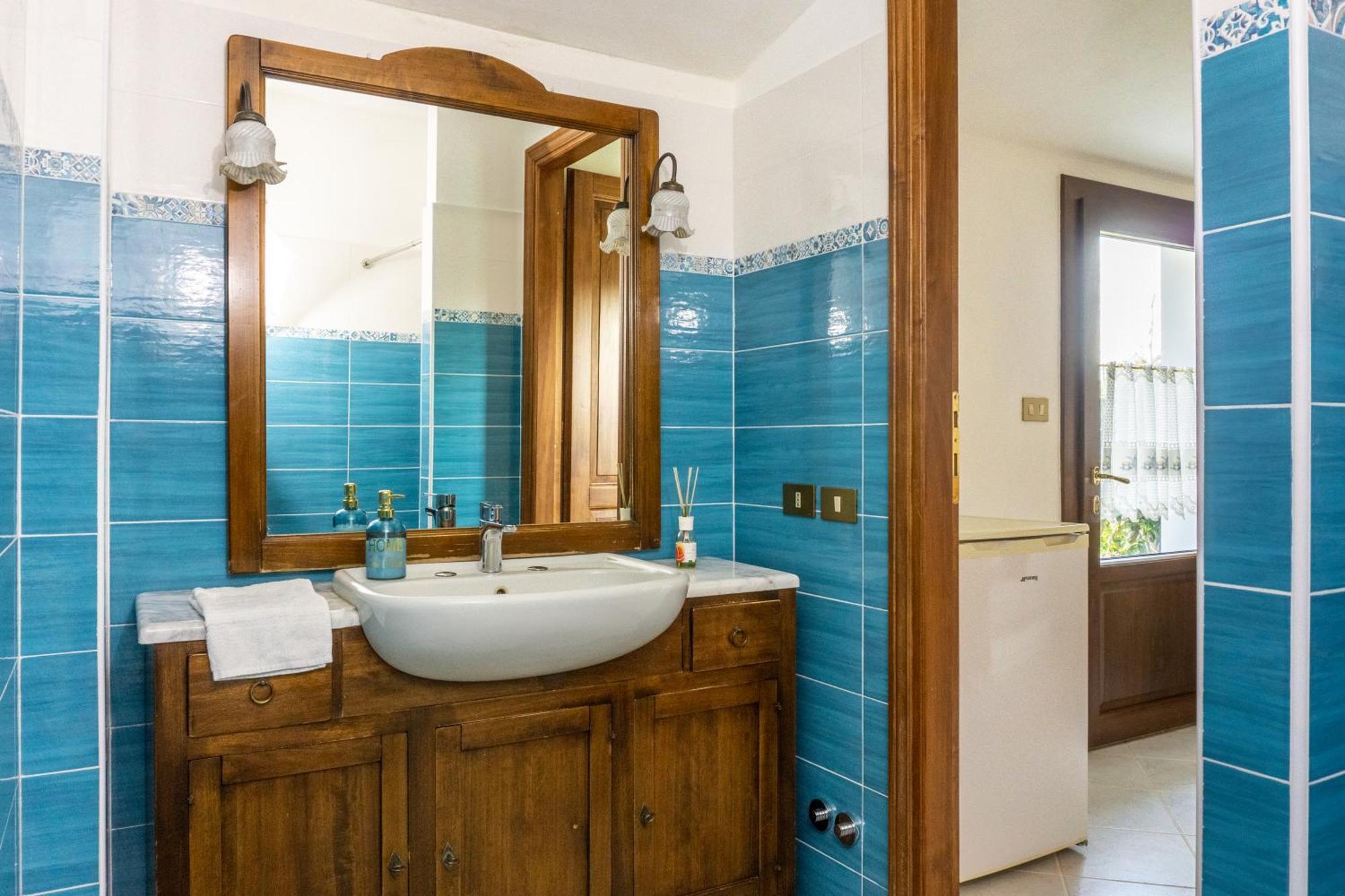 Villa Nerone B&B Lorenzana Екстериор снимка